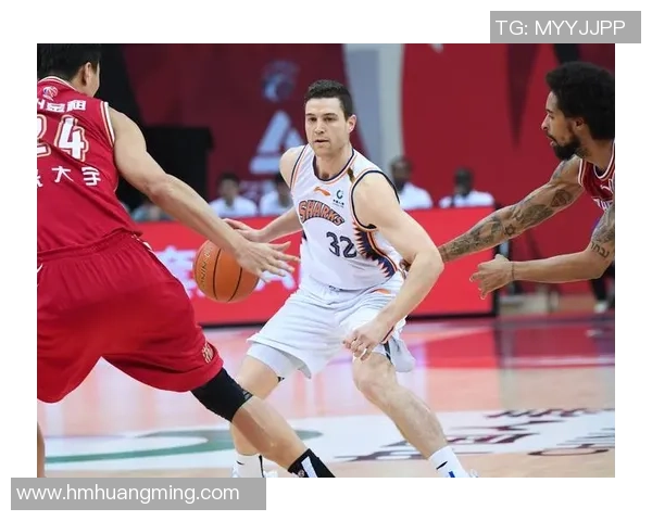 深入探讨上海篮球队耐力对比及其对比赛表现的影响分析 深入探讨上海篮球队耐力对比及其对比赛表现的影响分析