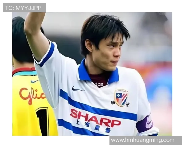 被解约的足球明星背后故事揭示了职业生涯的无常与挑战 被解约的足球明星背后故事揭示了职业生涯的无常与挑战