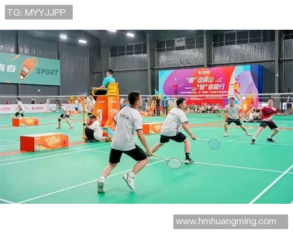 重庆羽毛球队耐力训练革新引发热议助力竞技水平提升 重庆羽毛球队耐力训练革新引发热议助力竞技水平提升