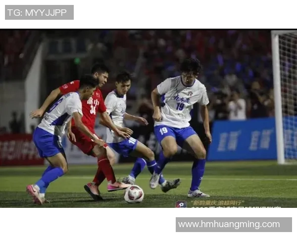 足球热议:重庆足球队的力量争议 足球热议:重庆足球队的力量争议